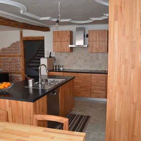 Küchenmöbel der Janson Holzwerkstätten in Ahorn/ Triebsdorf