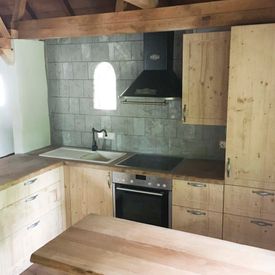 Küchenmöbel der Janson Holzwerkstätten in Ahorn/ Triebsdorf